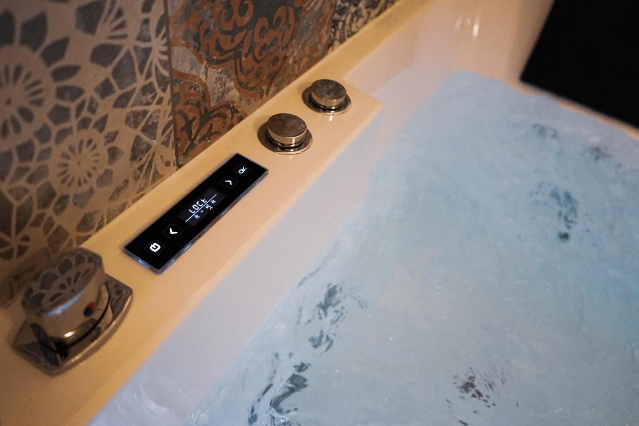 Stilvolles City-Loft Mit Privatem Whirlpool Трир Экстерьер фото