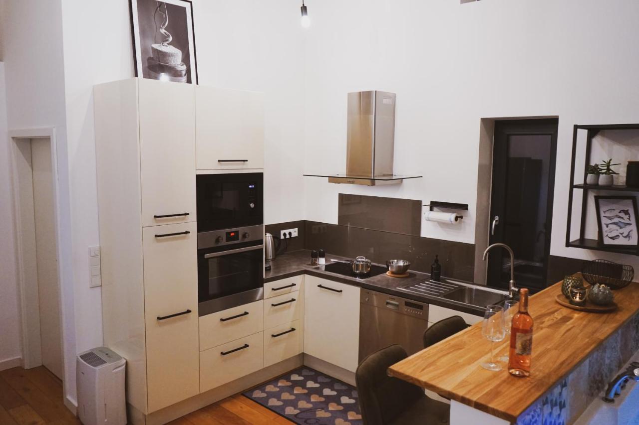 Stilvolles City-Loft Mit Privatem Whirlpool Трир Экстерьер фото
